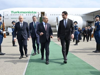 Türkmənistanın Prezidenti Azərbaycana gəldi