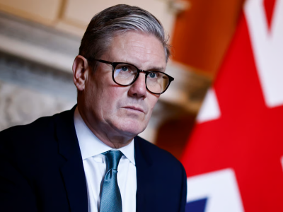 Starmer istefa verdi&nbsp;