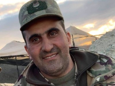 General-mayor rütbəsi verilən zabit kimdir?
