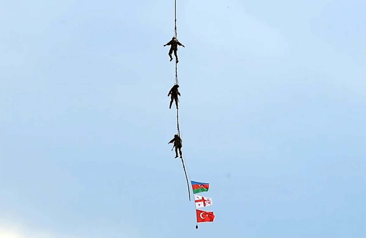 Xüsusi təyinatlıların birgə təlimi başa çatdı