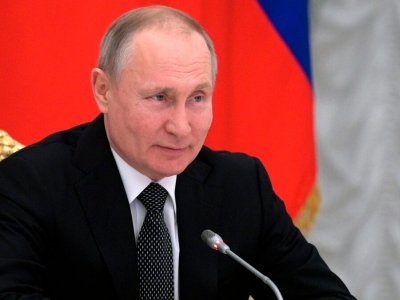 Qərb Rusiyanı məğlub edə bilmir - Putin