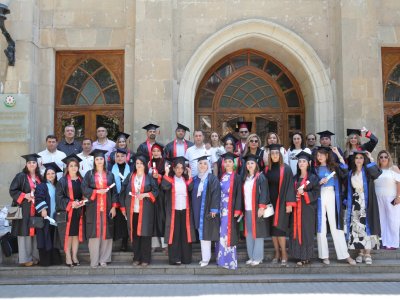 Bu universitetdən 5 minədək məzun buraxıldı