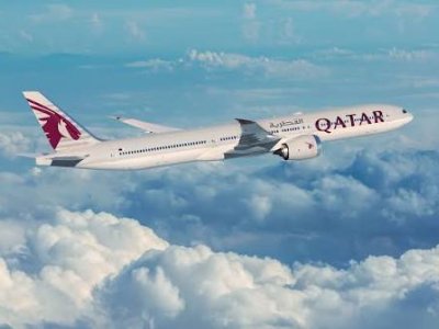 &ldquo;Qatar Airways&rdquo;in təyyarəsi Bakıya məcburi eniş etdi