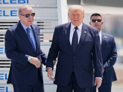 Trampı Ankarada Ərdoğan qarşıladı - VİDEO