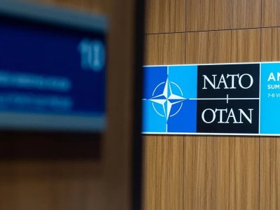 NATO sammitində 50 milyard dollarlıq silah sazişləri imzalandı