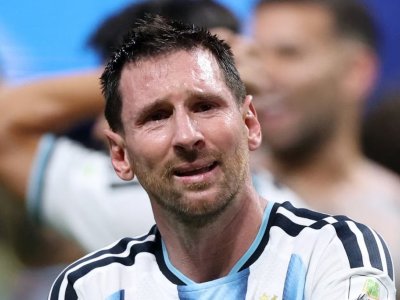 Messi niyə ağladığını açıqlayıb