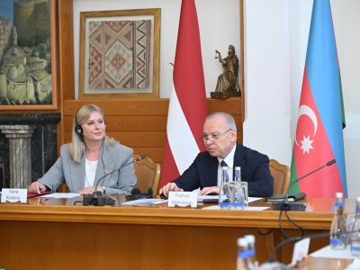Latviya Konstitusiya Məhkəməsinin sədri ilə görüş - fotolar