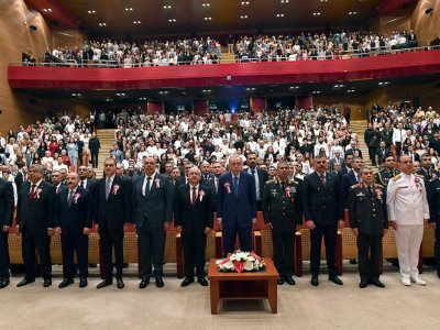 Zakir Həsənov Ərdoğanla birlikdə kursantların buraxılış mərasimində