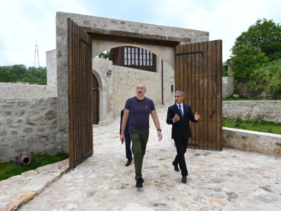 Prezident &ldquo;Yasəmən&rdquo; hotelinin yeni korpusları ilə tanış oldu