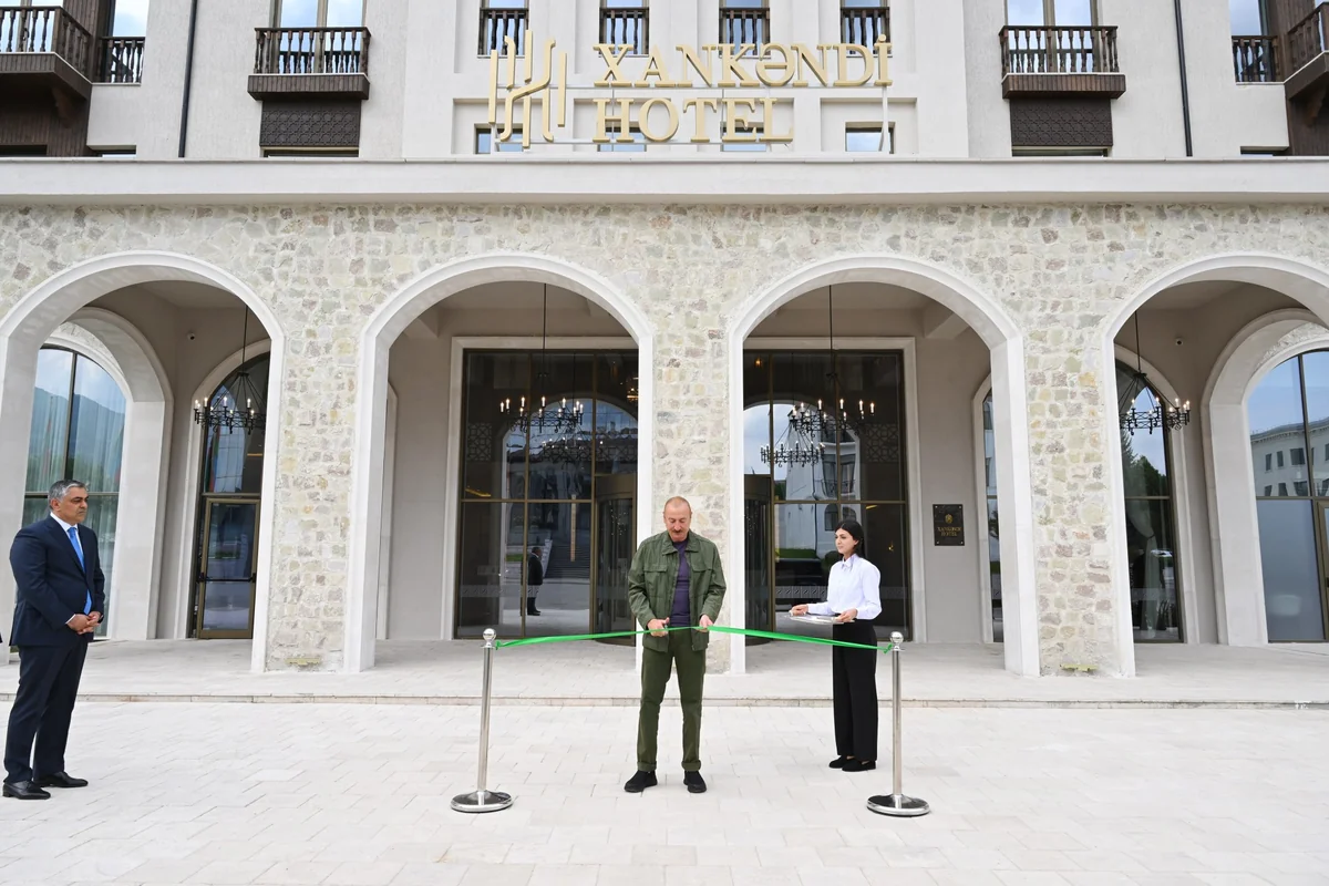 Prezident&nbsp;"Xankəndi" hotelinin açılışında - FOTOLAR