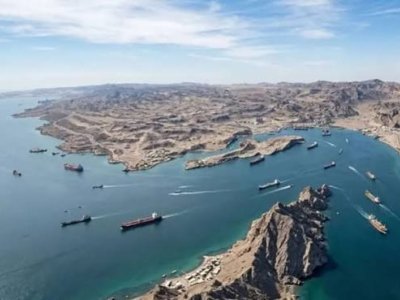 SEPAH: Hörmüz boğazı gəmiçilik üçün bağlanıb