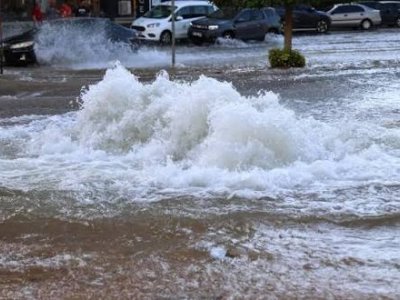 Boru partladı, kəndlər susuz qaldı