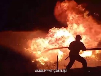 Bakı-Quba yolunda təhlükəli qəza: Yanacaqdaşıyan maşın yandı