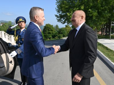 İlham Əliyev&nbsp;Slovakiya Prezidentini Şuşada qarşıladı