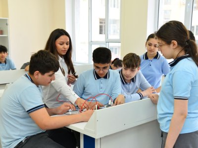 Yeni təmayül&nbsp;tədris modeli yaradılacaq məktəblərin SİYAHISI