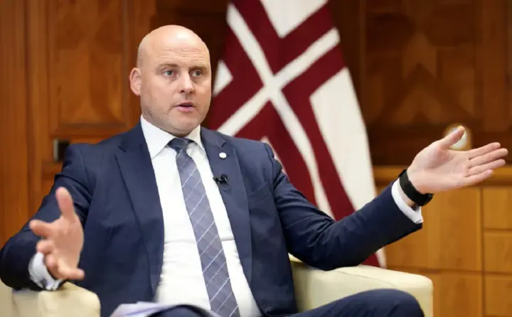 Rusiya Təhlükəsi: Latviya mühafizəni gücləndirdi