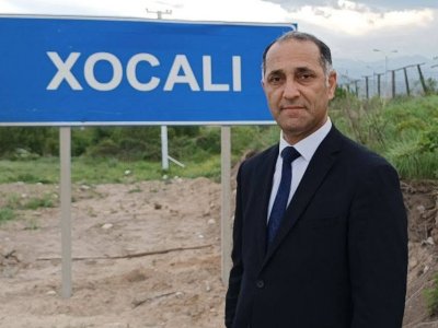 Jurnalistə Qarabağda ev verildi - FOTOLAR