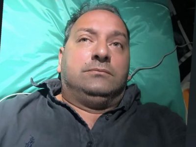 Əməkdar artisti ilan sancıb