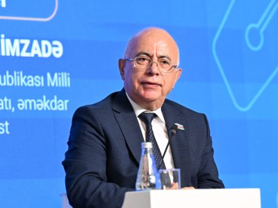 Dilimizdə haqqı və ədaləti müdafiə edən sözlər daha çoxdur