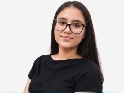 Naxçıvanın 1-cisi olan abituriyent ali məktəb seçimi etdi
