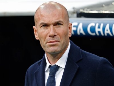 Zidan Fransa milli komandasının baş məşqçisi təyin edildi