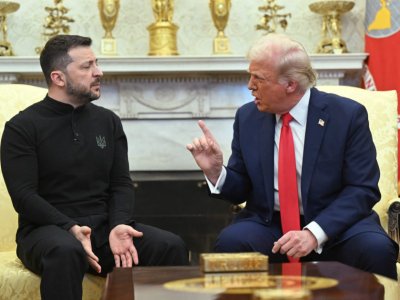 Trampla Zelenski arasında görüş keçirilir