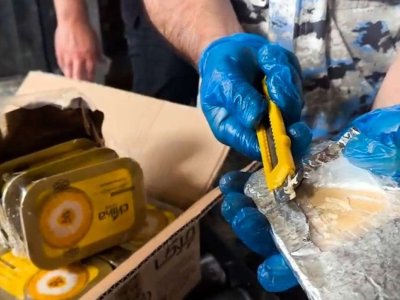 Konserv bankalarında gizlədilən 112 kiloqram heroin aşkarlandı