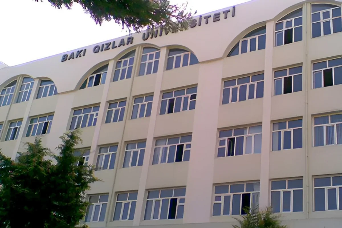 Nazir müavini&nbsp;Qızlar Universitetinin tələbələrinin köçürülməsindən danışdı