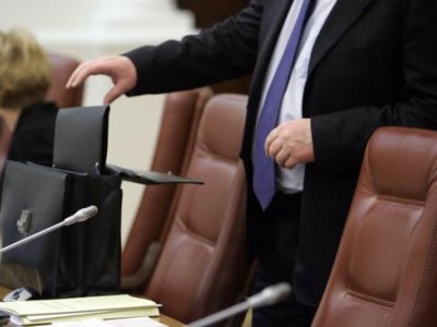 Former Russian and European officials discussed the Ukraine war