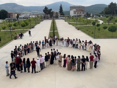 Şuşadan Xankəndiyə: Diaspor gənclərinin Qarabağa səfəri davam edir