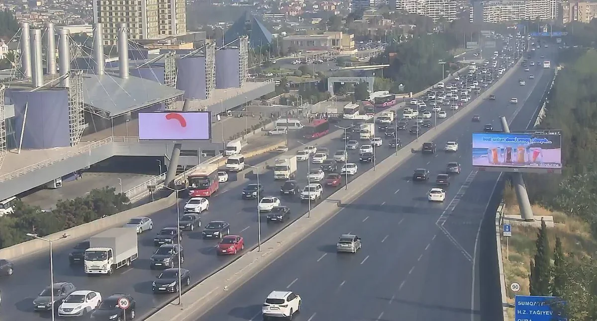 Paytaxtın 3 əsas yolunda TIXAC var