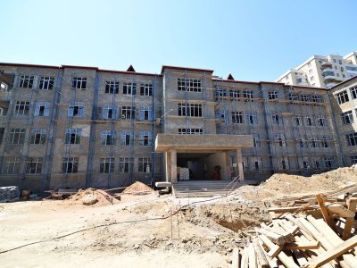Bakıda üç məktəb tikilir, 3 bağça təmir olunur