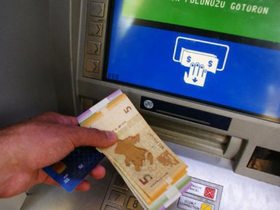 Naxçıvanda pensiyalar ödənildi