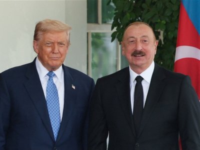 Azərbaycan və ABŞ Prezidentləri arasında danışıq 40 dəqiqədən çox davam edib