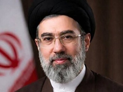 توضیحاتی درباره تصاویر منتشر شده از خامنه‌ای در رسانه‌ها - 