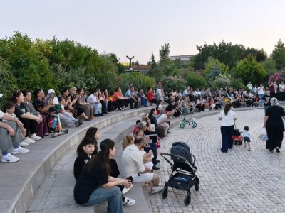 Bakıda axşam konsertləri keçirilir - FOTOLAR