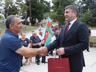 Xankəndidə 102 nəfərə mənzillərin açarları verildi - FOTO