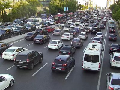 Bakıda sıxlıq olan yollar açıqlandı&nbsp;