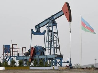 Azərbaycan nefti dünya bazarında neçəyə satılır?