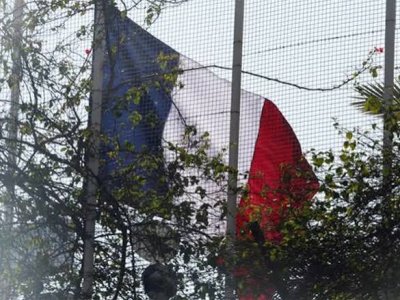 Nazirlik işçisi yüzlərlə qadına narkotik verib - Fransada qalmaqal