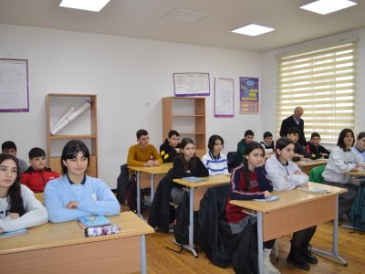 Bu ölkədə hər 15 nəfərdən biri&nbsp;Azərbaycan dilində danışır