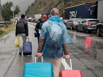 شهروندان روسی به گرجستان فرار می کنند - ویدئو