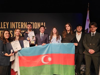 BMU komandası Silikon Vadisində gümüş medala layiq görülüb