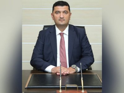 Yeni Klinikanın direktor müavini ABŞ-yə&nbsp;köçür - &ldquo;Green Card&rdquo; udubmuş