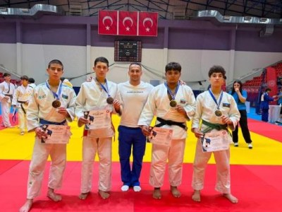 Millimiz Türkiyədən qələbə ilə QAYITDI&nbsp;
