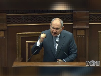 Пашинян: Деньги Кочаряна и Царукяна должны быть конфискованы