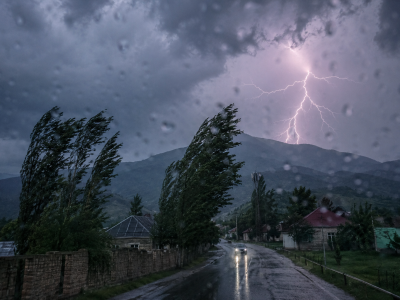 Rayonlara yağış yağdı, külək gücləndi