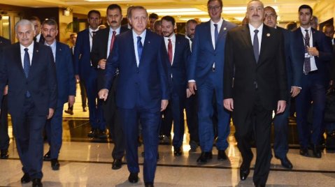 Prezidentlərin xarici dilləri - İlham Əliyev və siyasətin digər POLİQLOTLARI