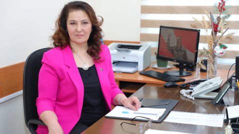 Tələbələrimə Əməkdar jurnalist adı verilib, mən hələ... -&nbsp;MÜSAHİBƏ