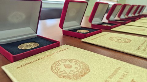 Qızıl və gümüş medal alan məktəblilərin sayı AÇIQLANDI&nbsp;